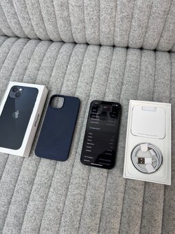 iPhone 13 Černý 128GB 100% Baterie - 6