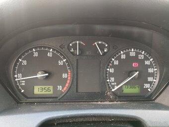 Škoda Fabia 1.2 HTP 40 kW Top Stav 133000 km - 6