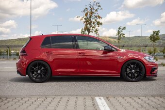 Volkswagen Golf VII (7.5) Facelift R 4x4 - 6