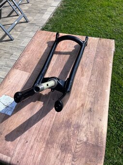 Přední vidlice earles BMW R60/2 - 6