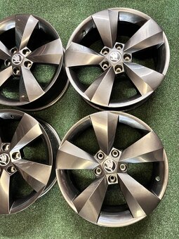 5x112 R17 originál alu disky Škoda Kodiaq - 6