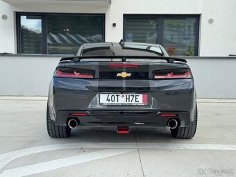Chevrolet Camaro 6.2 V8 A/T 2017 - 6