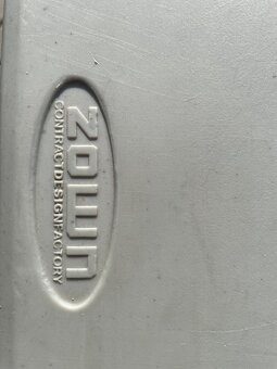 Plastový stůl obdélník - 6