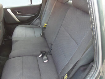 Land Rover Freelander 2.0 TD 4x4 - 6