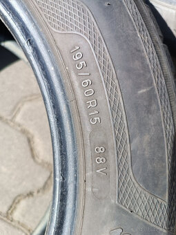 Pneu 195/60R15 88V - 6