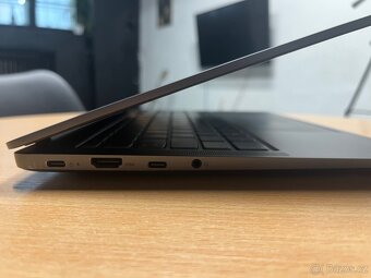 Výkonný 14” notebook Lenovo (i5, 16 GB RAM, 512 GB SSD) - 6