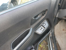Suzuki Ignis 2005 1,3i VVT 68kW M13A - DILY z vozu - 6