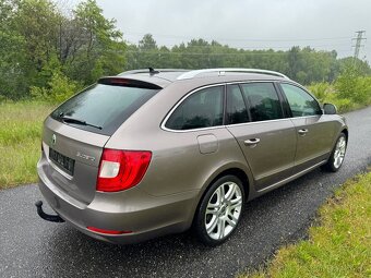 ŠKODA SUPERB II 2.0 TDI COMBI/125 kW/ZÁRUKA/JARNÍ SLEVA - 6