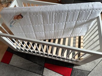 KLUPS Postýlka dřevěná SOFIE 120x60 + matrace - 6