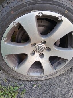 Prodám ale kola vw touran - 6