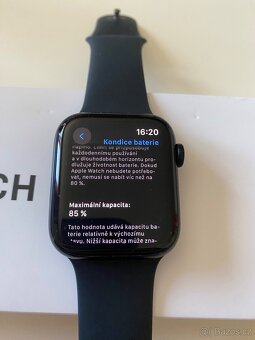Apple Watch SE (2024) 44mm - 6