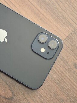 iPhone 12 128gb kapacita baterie 92% - 6