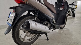 Suzuki Sixteen 125 - 6