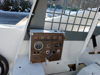 BOBCAT 825 smykový nakladač BOBCAT 825 smykový nakladač - 6