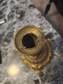 Starý kafe mlýnek,svícen, žehlička,nožík. - 6