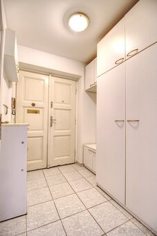 Byt 3+1, 92 m2/balkon, Hradec Králové – centrum. - 6