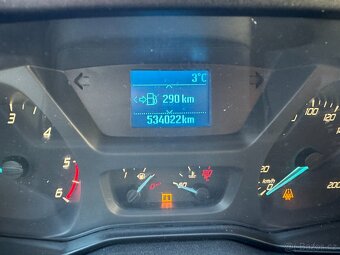 Ford Transit Custom, r. 2015. Motor 2.2 TDCi, výkon 74 kW - 6