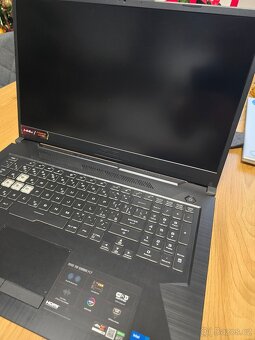 Prodám herní notebook Asus TUF Gaming F17 (FX706HC-HX007W) - 6