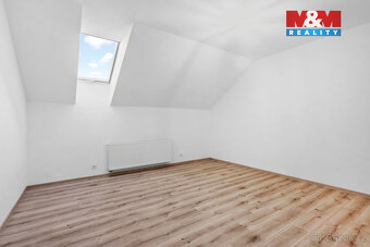 Prodej rodinného domu 6+kk, 276 m², Rabakov - 6