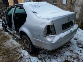 Volkswagen Bora 2.3i VR5 110.KW AGZ, DZL - pouze díly - 6
