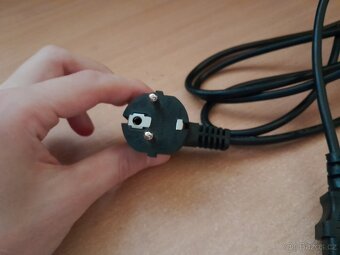 NAPÁJECÍ KABEL PC SERVER VIZ FOTO IHNED K PRODEJI - 6
