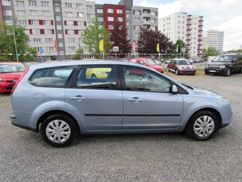Ford Focus 1.6 TDCi 66kW kombi, nová STK, klima - 6