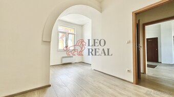 Pronájem bytu 3+kk - Staré Město - 6