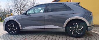 Hyundai Ioniq 5 4x4 306 koní 07/2022, 72,6 kwh +DPH, záruka - 6