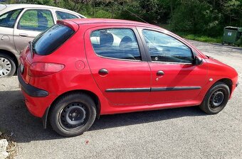Prodam Peugeot 206 1.4 benzín - 6