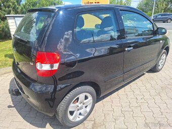 VW Fox 1.4 i/55kW.. R. 2010. Najeto 148.940 km. Serviska - 6