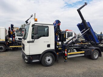 MAN NOSIČ KONTEJNERU S HYDRAULICKOU RUKOU PM 8022 - 6