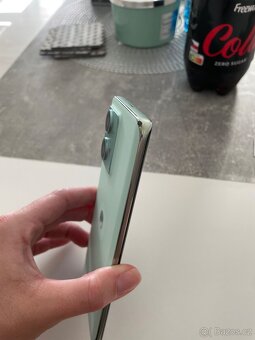 Motorola edge 40 neo 256GB - 6