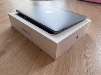 Macbook Pro M2 2022 256Gb - 6