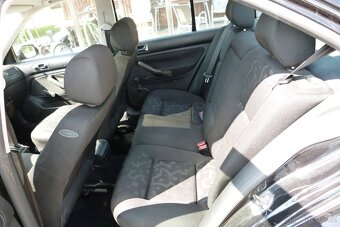 Volkswagen Bora 1.9 TDi - 6