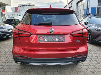 MG EHS PHEV Luxury 1.5 190kW AUT. 42tkm - záruka Autodraft - - 6