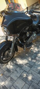 Harley-Davidson Electra Glide - 6