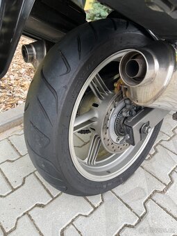 Honda CBF 1000 - 6