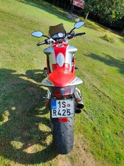 MV Agusta Brutale 910 - 6