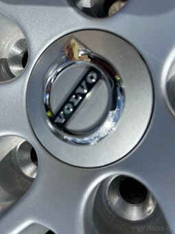 Volvo xc 60, 235/60/18 zimní sada - 6