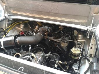 Vzácná Tatra 613-4 Mi - 6