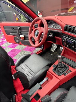 Audio sestava BMW e30 - 6