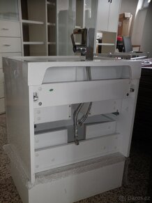 Koupelnová skříňka s umyvadlem - 6