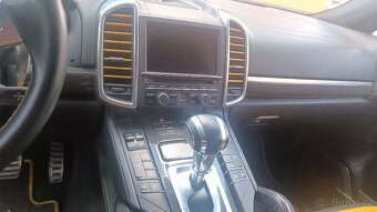 Porsche cayenne 4.8 V8 turbo Haman - 6