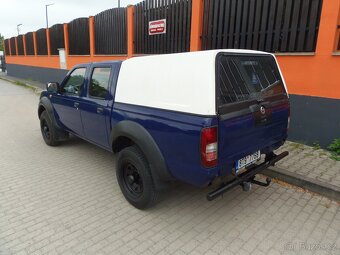 Nissan Navara 2.5 TD 4x4 tažné 3t ČR původ - 6