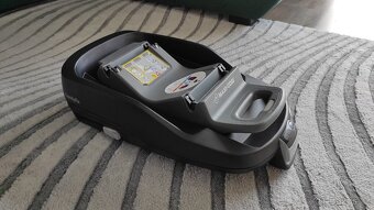 Maxi-Cosi CabrioFix + FamilyFix základna – kompletní sada pr - 6