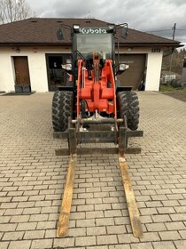 Kolový nakladač Kubota R065 HW - 6