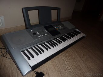 Klávesy Yamaha PSR-E323 - 6