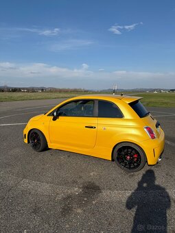Fiat 500 Abarth / 245 000,- - 6