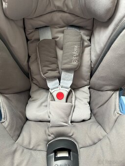 Cybex Aton 5 + isofix základna - 6