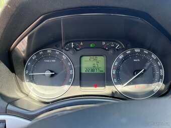 Škoda Octavia II Combi 2.0 TDI 103kW - 6